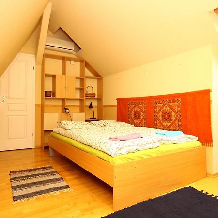 Pal'S Hostel And Apartments Budapest Ngoại thất bức ảnh
