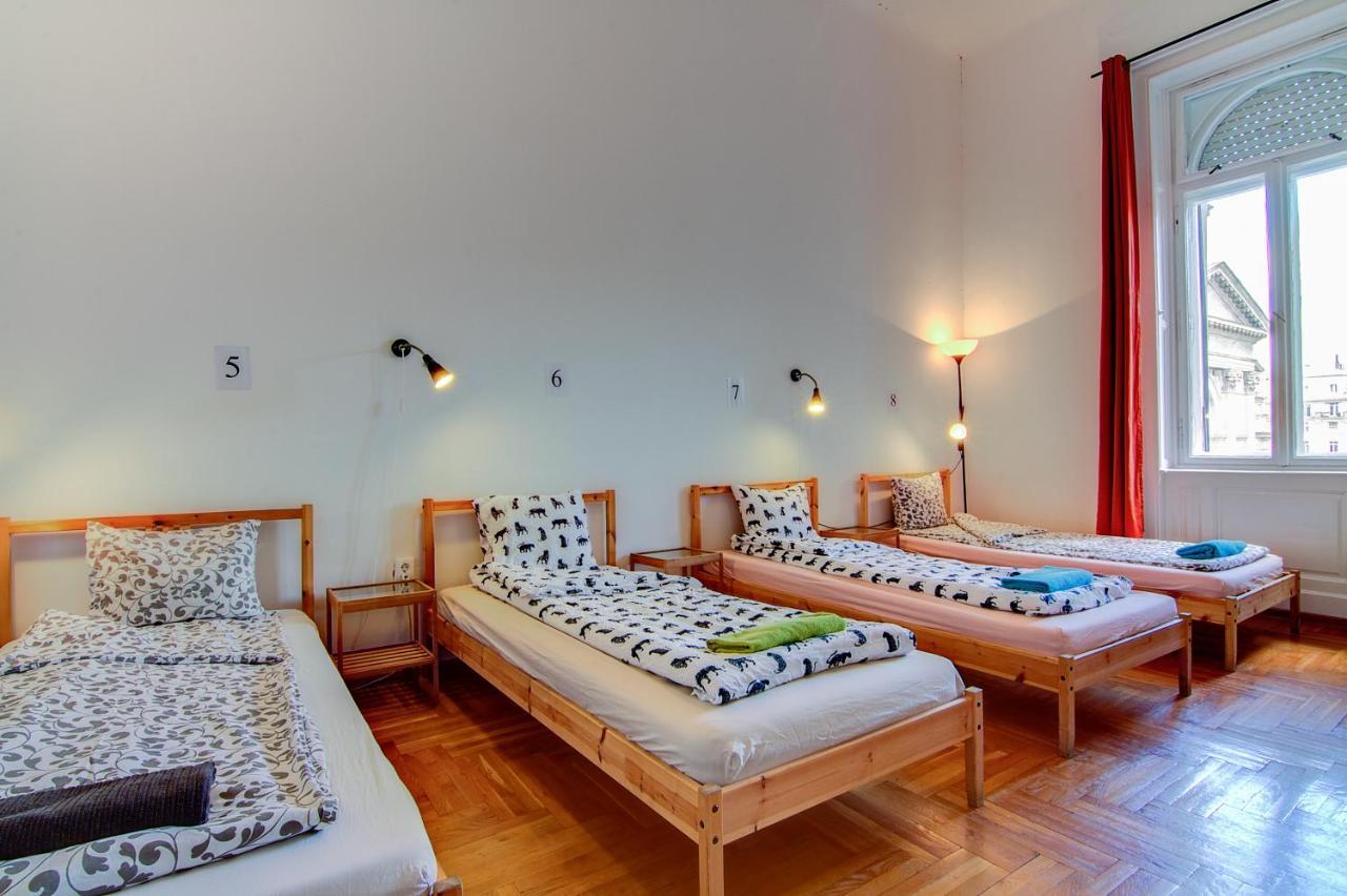 Pal'S Hostel And Apartments Budapest Ngoại thất bức ảnh