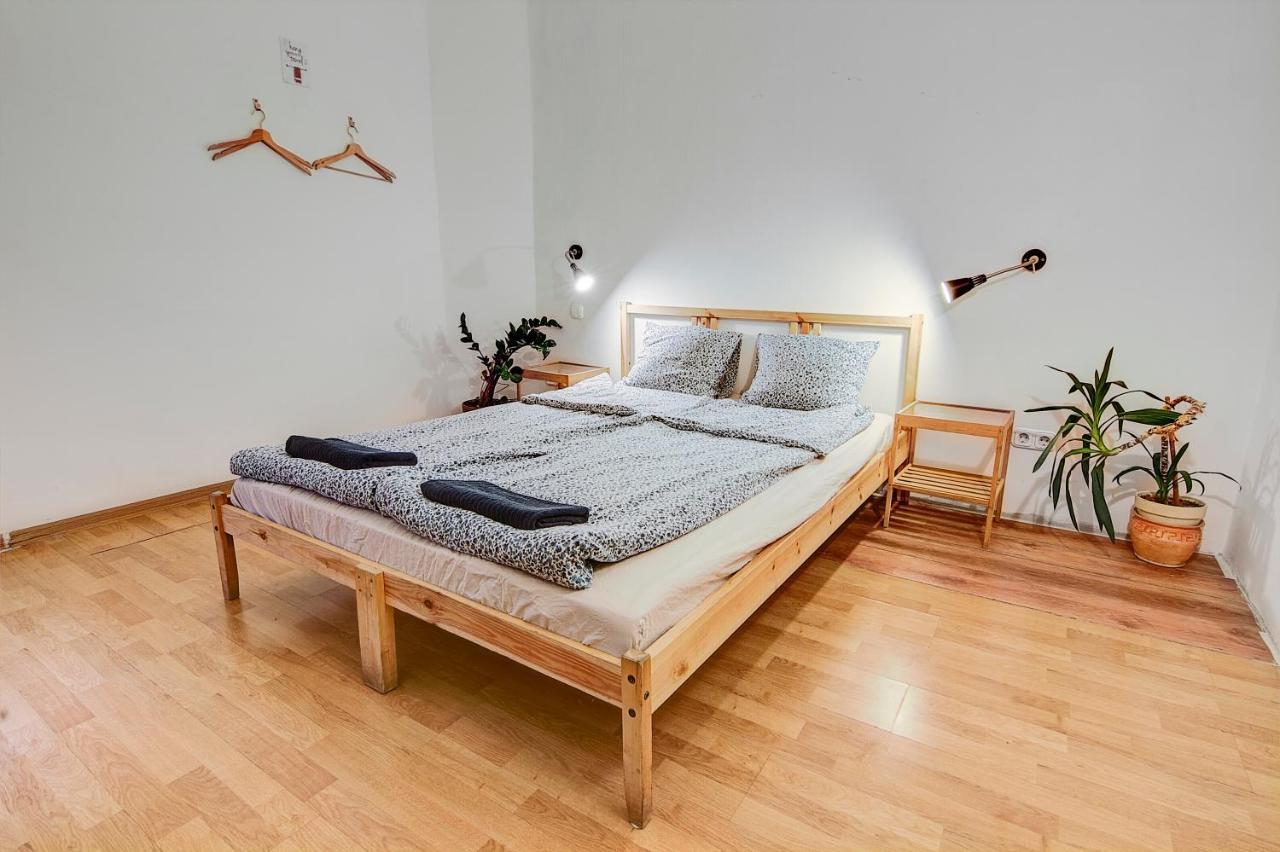 Pal'S Hostel And Apartments Budapest Ngoại thất bức ảnh