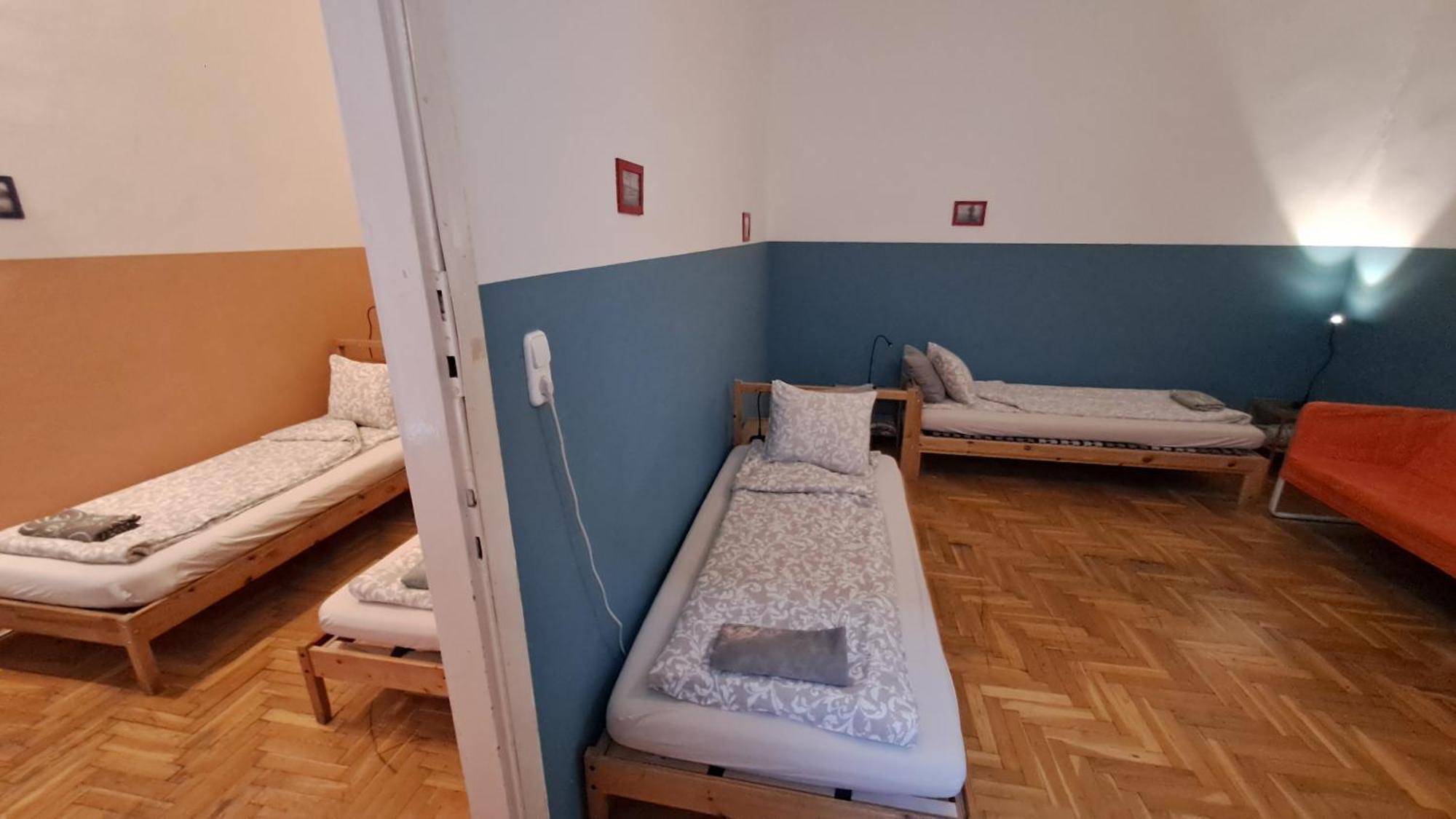 Pal'S Hostel And Apartments Budapest Ngoại thất bức ảnh