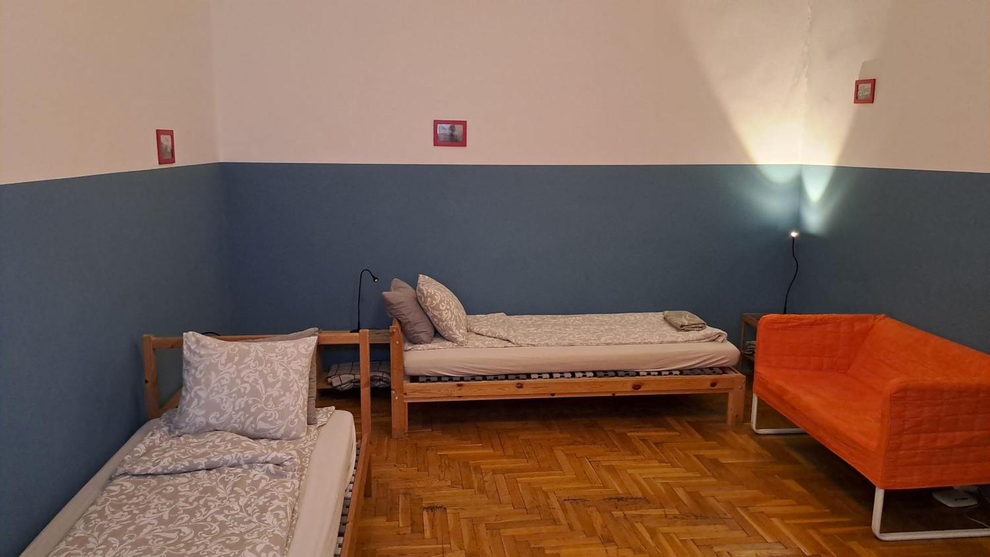 Pal'S Hostel And Apartments Budapest Ngoại thất bức ảnh