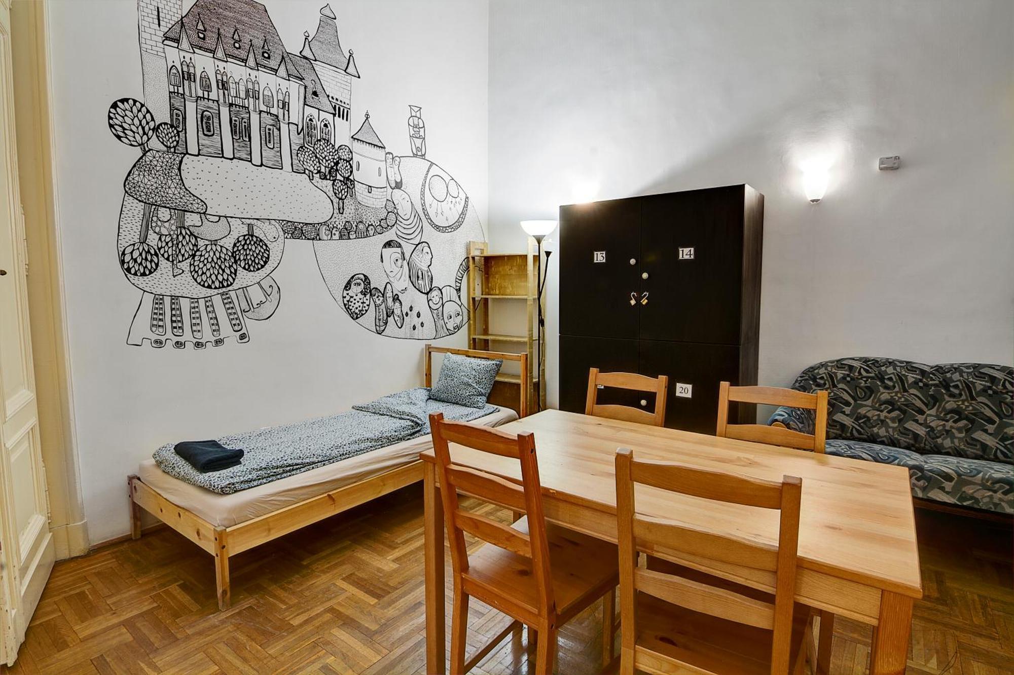 Pal'S Hostel And Apartments Budapest Ngoại thất bức ảnh