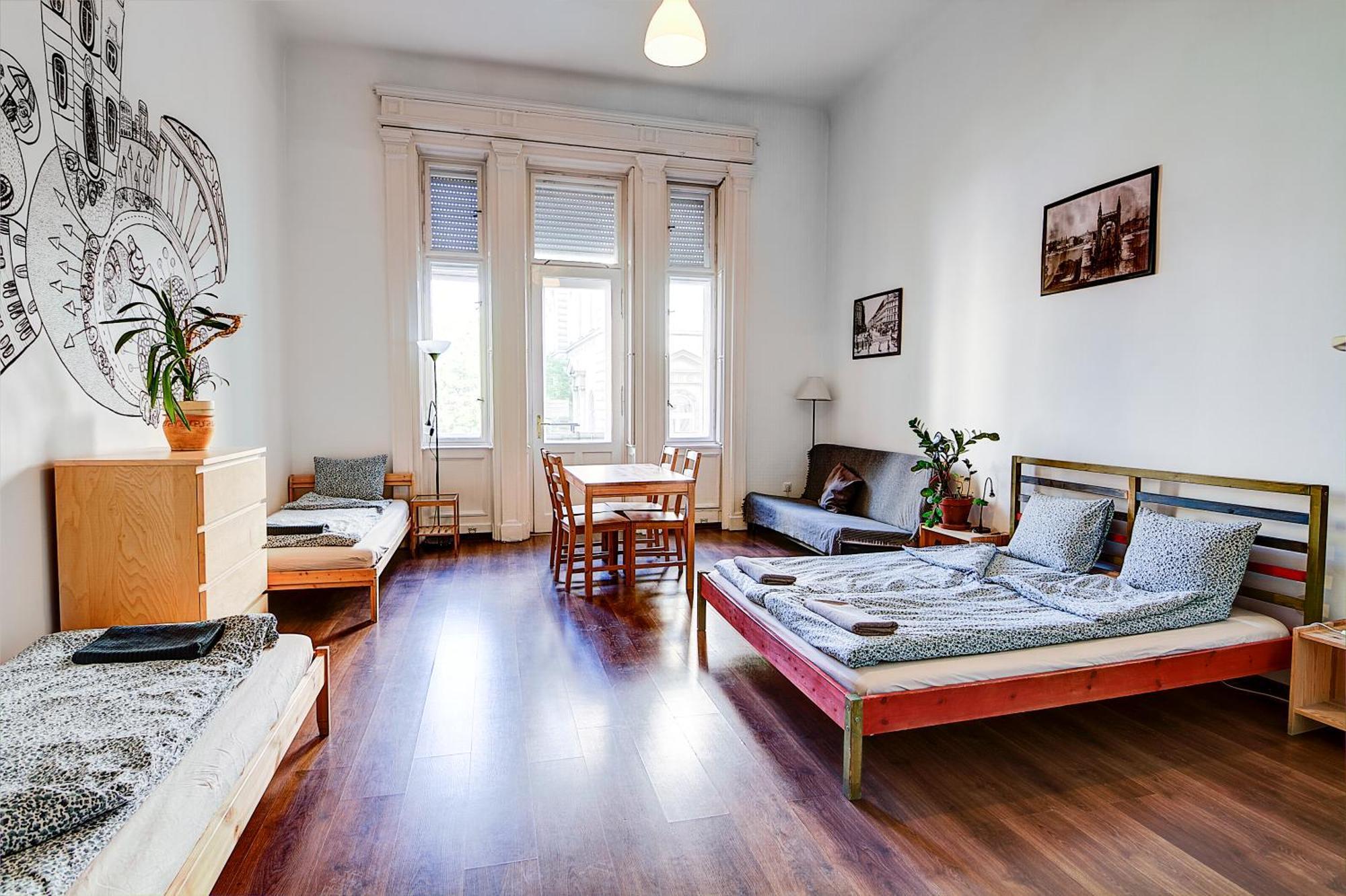Pal'S Hostel And Apartments Budapest Ngoại thất bức ảnh