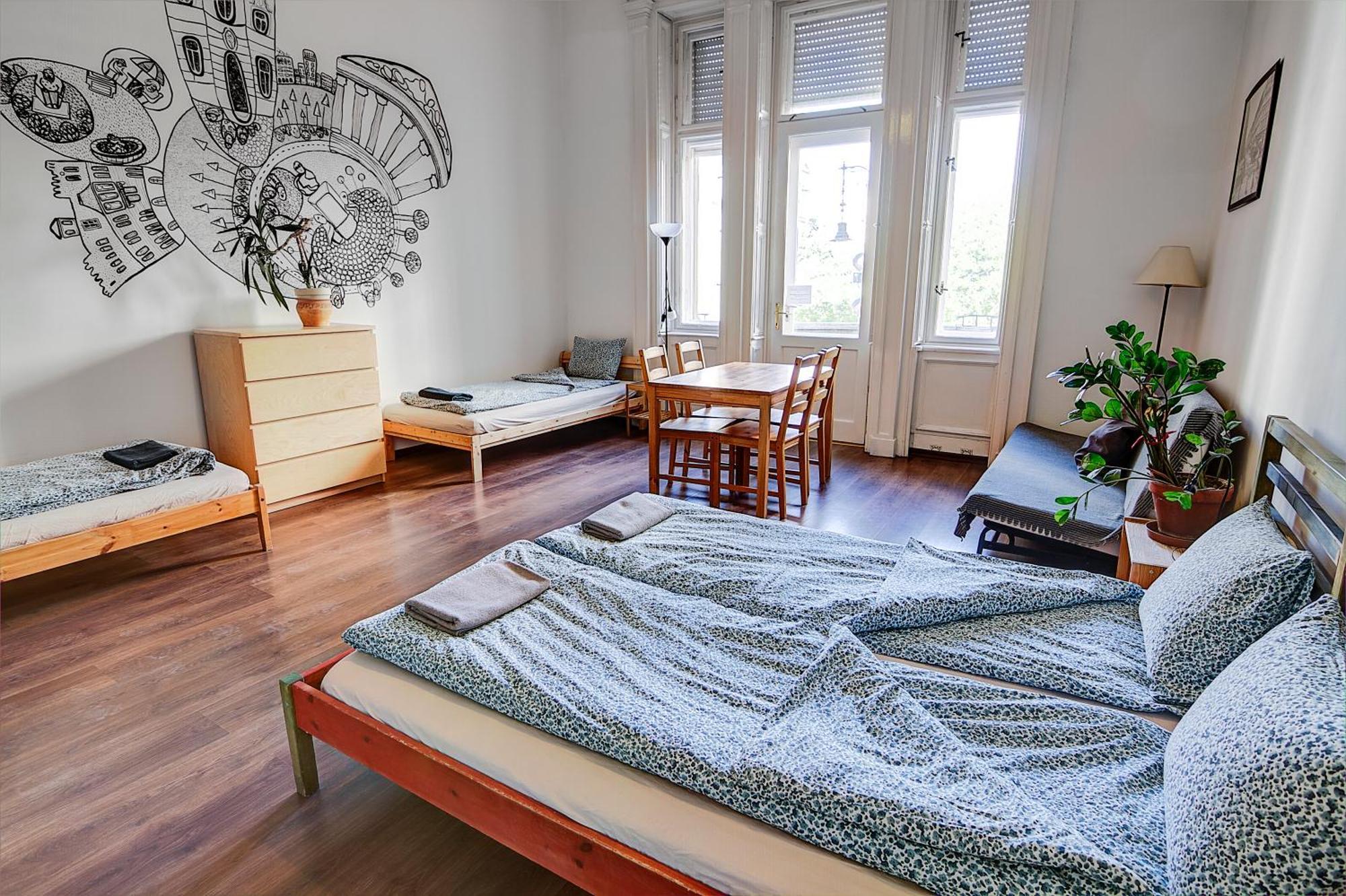 Pal'S Hostel And Apartments Budapest Ngoại thất bức ảnh