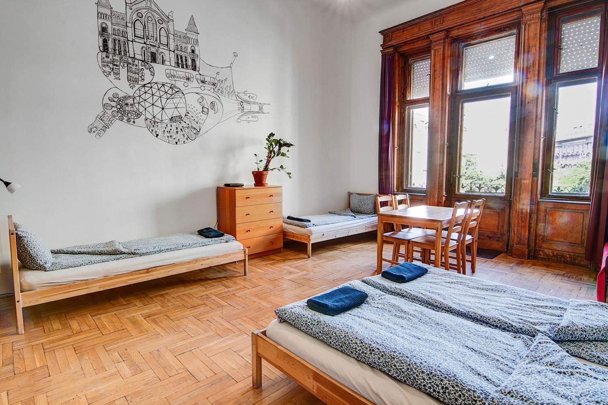 Pal'S Hostel And Apartments Budapest Ngoại thất bức ảnh