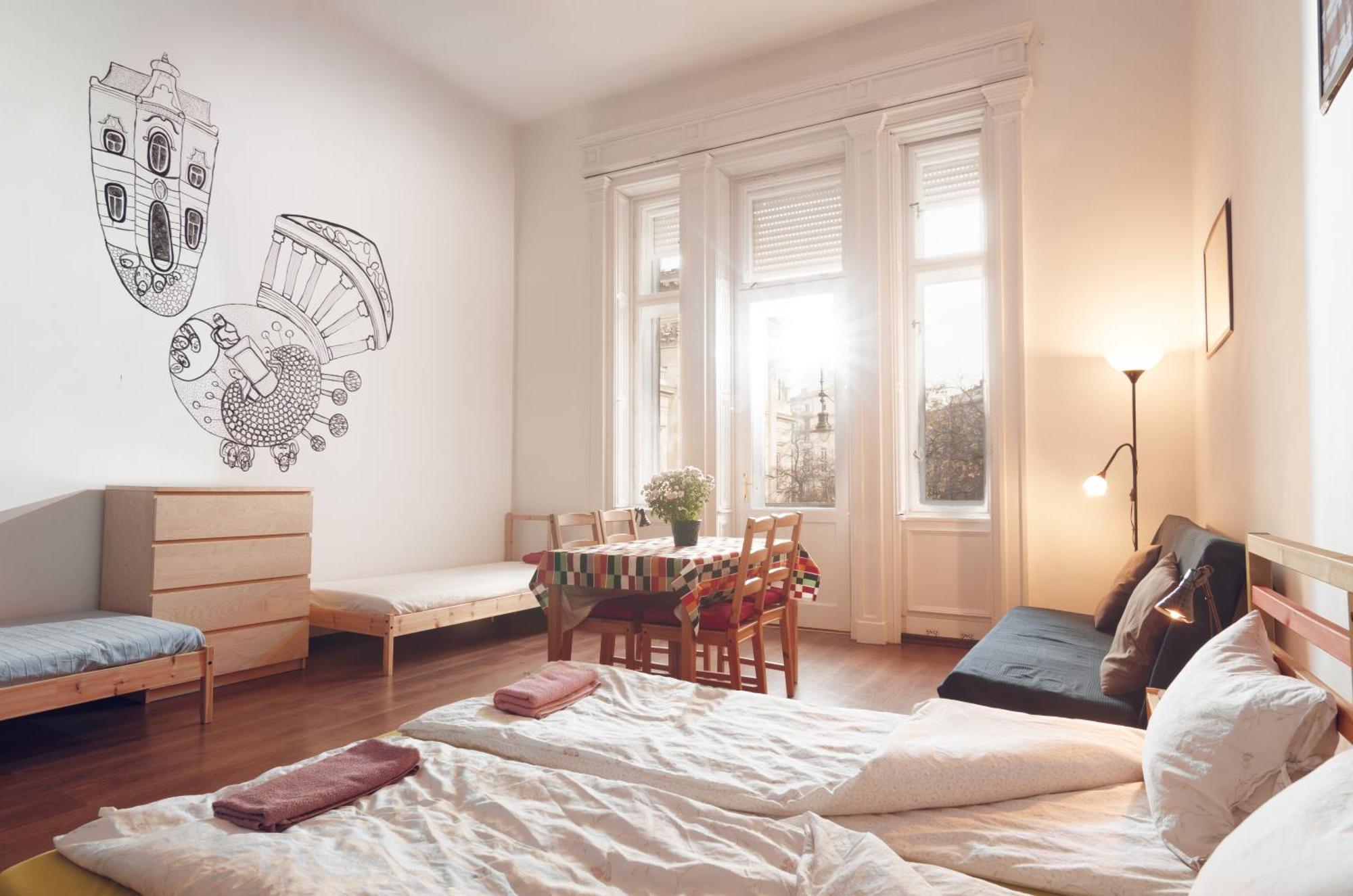 Pal'S Hostel And Apartments Budapest Ngoại thất bức ảnh