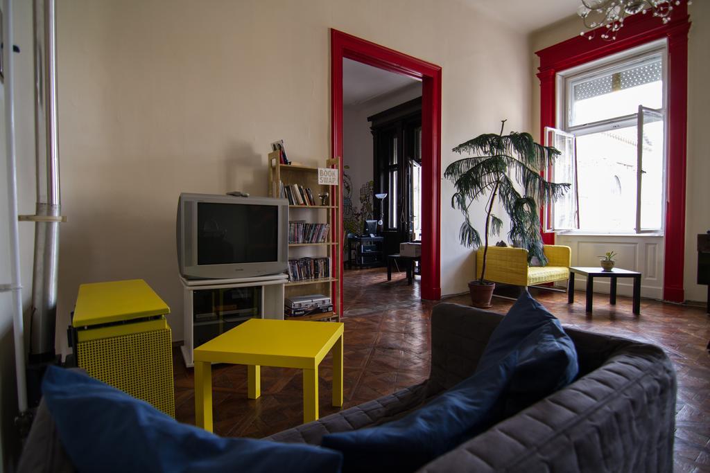 Pal'S Hostel And Apartments Budapest Ngoại thất bức ảnh