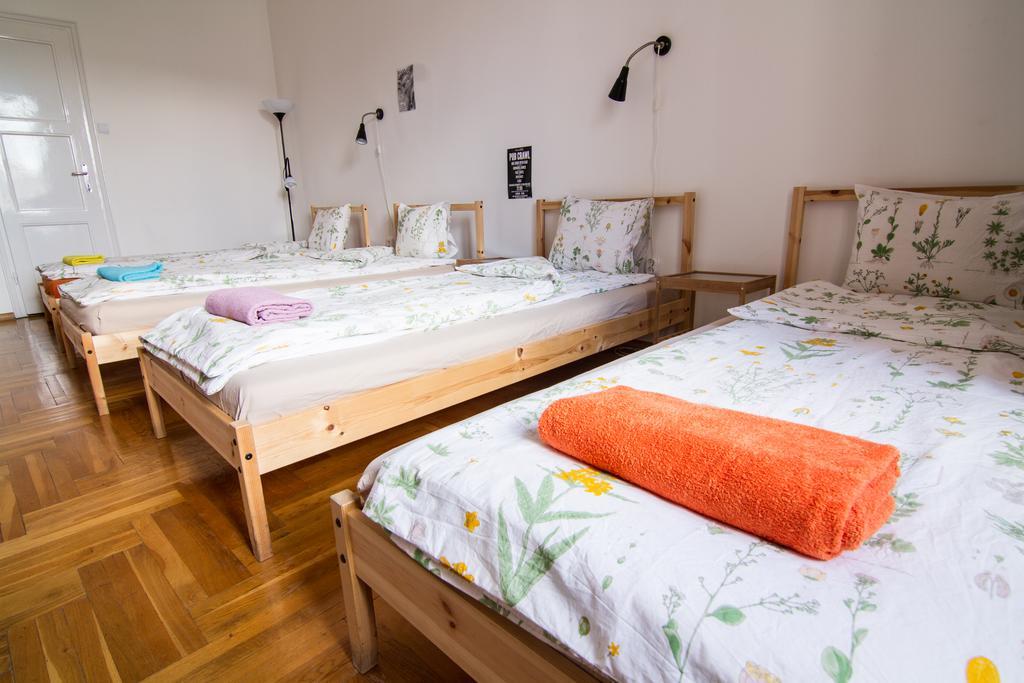 Pal'S Hostel And Apartments Budapest Ngoại thất bức ảnh